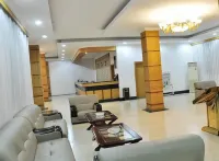 洪湖蓮花大酒店