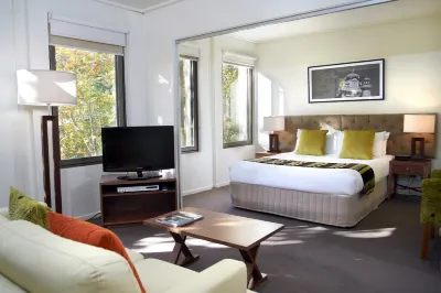 Quest Jolimont Hotels in East Melbourne
