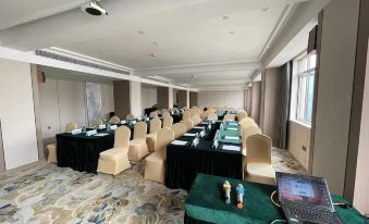 Huangshi Wanda Plaza Ramada by Wyndham