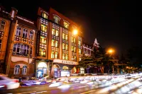 ROTES HAUS MUSIC&HOME Hotel a Railway Station and Zhanqiao Area