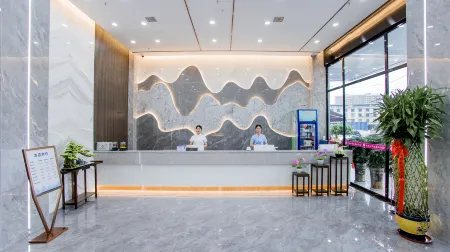 Yuecheng Fashion Hotel (Shuangqiao Junction) Отели в г. Цидун