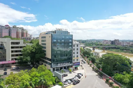 Genji Business Hotel (Wuhua County People's Government Branch) Отели рядом с достопримечательностью «Wuhua Museum»