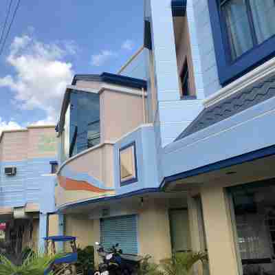 杜馬格特泉公寓 Hotel Exterior