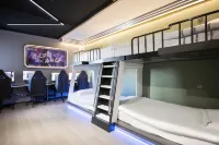 Timo Game Hostel (Nanjing Hunan Road Shiziqiao Pedestrian Street)