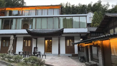 Nanping Ancient Village Yimeng Homestay Hotels in Nanchang