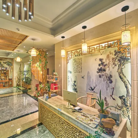 Danxiashan Zuolin Zhuyuan Chinese Inn
