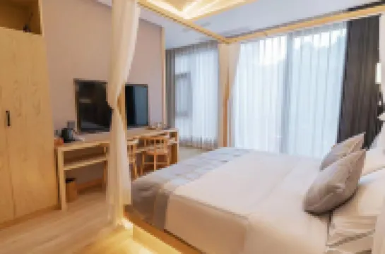 Ya'an Mengding Mountain Guesthouse