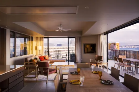 MB GALLERY CHATAN by THE TERRACE HOTELS Отели рядом с достопримечательностью «Американская деревня»