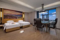 Yahao Garden Hotel (Huarong Bubugao New World City Commercial Plaza)