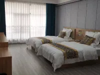 Xinxiang Qingyi Business Hotel Hotels in Xinxiang County