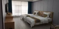 Xinxiang Qingyi Business Hotel