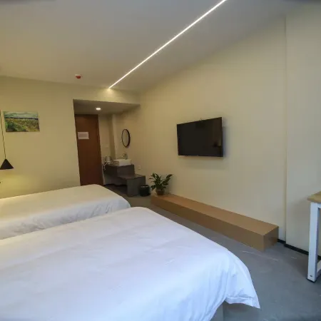 Pinghu Weibinwan Homestay