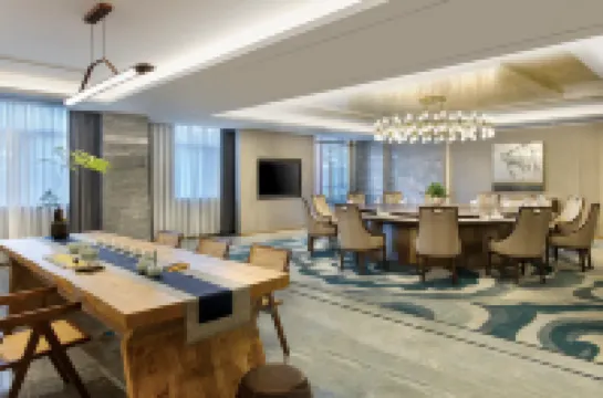 GRAND SKYLIGHT INTERNATIONAL HOTEL  LINGBO Hotel di Nanjing