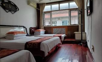 Yangcheng Huangcheng Xiangfu 702 Family Hotel