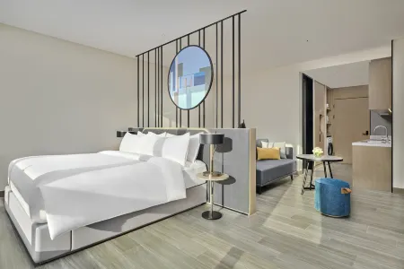 TOP Residences Shanghai Отели рядом с достопримечательностью «Guyi Garden»