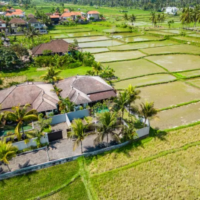 Ubud Residences 888 - Complex Private Villas with pools Hotels near Peliatan