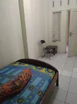 Capital O 92080 Green Home Stay Hotel dekat Pasir Hencet