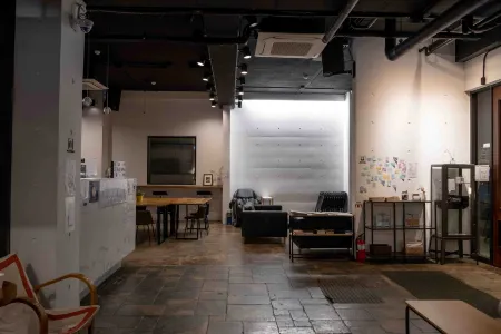 CANVAS HOSTEL BLACK Отели рядом с достопримечательностью «BUSAN X the SKY»