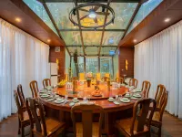 Longnan Qianxin Town Mountainside Hot Spring Resort Hotel Hotel a Longnan