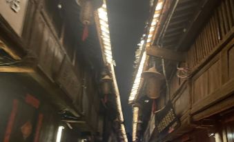 Huayu Courtyard