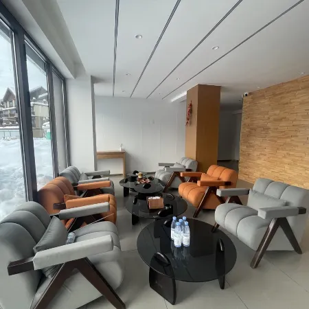 Altay Yuxie Homestay (Jiangjun Mountain International Ski Resort) Отели рядом с достопримечательностью «Скидный лагерь в Алтае, Синьцзян»