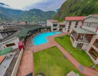 Sangay Spa Hotel - piscina