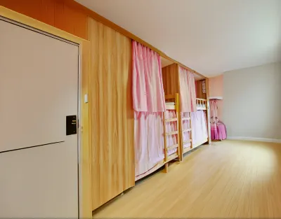 鄭州雲住青年旅舍（冬青街地鐵站店） 酒店
