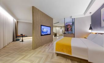 Licheng Hotel·Zhi (Wuhan Guanggu University of Geology Store)