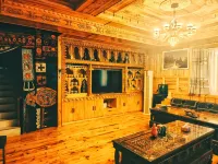 Bingyuan Homestay (Heishui Dagu Glacier Scenic Area)