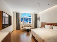 Tai Ji Er Hotels near Altai Mountain Hot Spring National Forest Park
