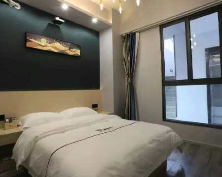 Weiweilai Light Luxury Hotel Hoteles en Condado de Luliang