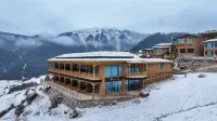 Meeting Ajia Homestay Hotels near Lasang Monastery