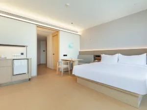 JI Hotel Xiangxi Fenghuang Ancient Town Yunqiao River View