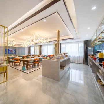 Magnotel Hotel (Puyang Nanle Xintiandi Shopping Plaza)