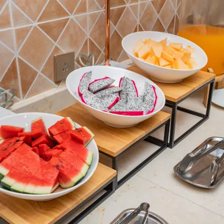 East Coast Holiday Hotel (Sihui Yubocheng Branch)