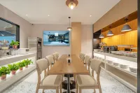 McLaren Hotel (Qinghe City) - breakfast