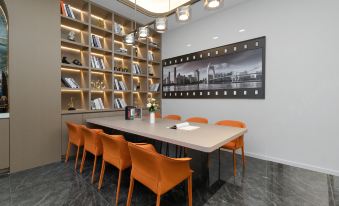 ECHIC Hotel (Guangzhou ChanglongNancun)