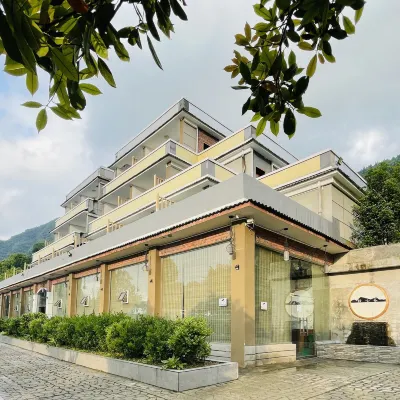 Chongqing Guixingu Homestay (Heishan Valley Scenic Area) โรงแรมใกล้ภูเขาเฮย์