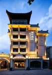 Rise hotel โรงแรมใน