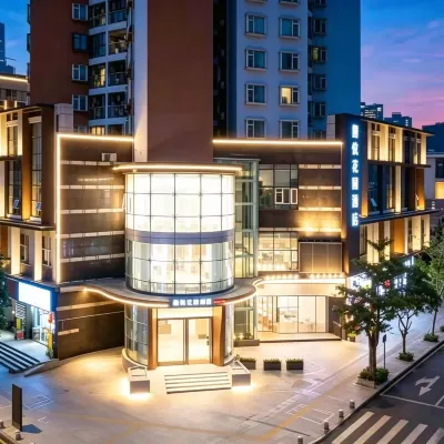 Pengyue Garden Hotel (Shenzhen Bay Port & Sea World Metro Station Branch) Các khách sạn gần Công viên Nam Sơn