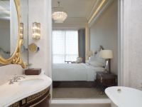 上海宝山德尔塔酒店 - 高级豪华大床房