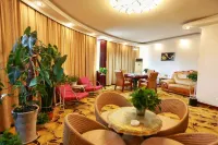 Dong Fang Hotel - 3-Star