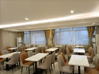 โรงแรมบ้านสวนหล่อฝู