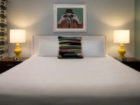 La Jolla Cove Suites Hotels in La Jolla
