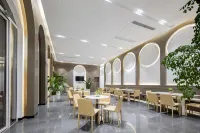 Moshang Swan Castle B&B
