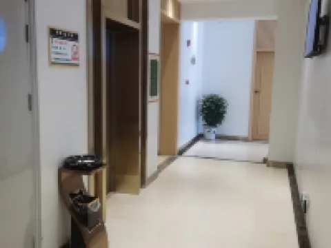 維也納3好酒店（崇陽縣政府店） 崇陽酒店