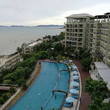 Royal Phala Cliff Beach Resort