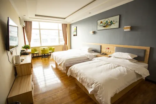 Xiji Orange Light Hotel Hotels in Xiji