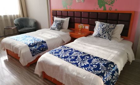 陇西ui酒店 - Housity
