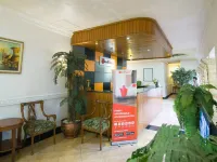 RedDoorz near Pantai Falajawa Kota Ternate Hotels in Ternate